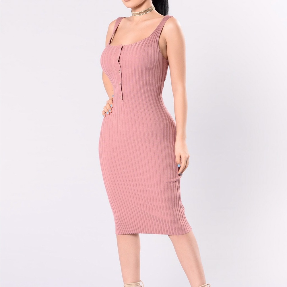 Fashion Nova - Staying Overnight Dress
